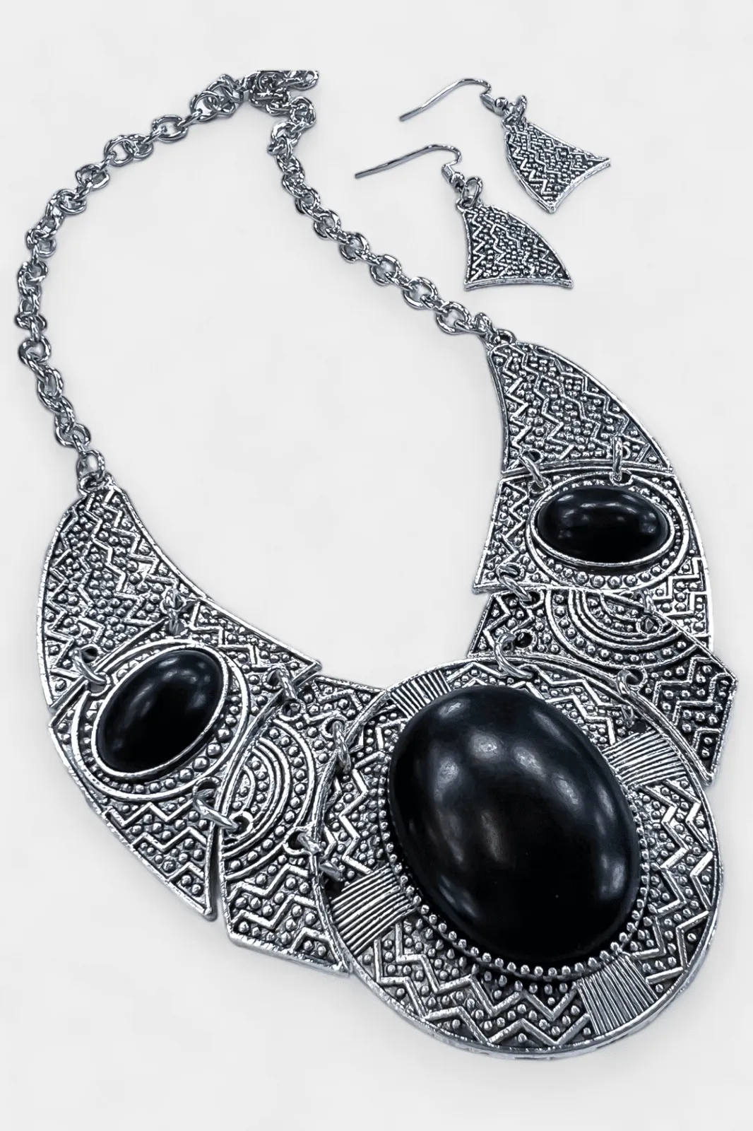 Black Stone Statement Necklace Set