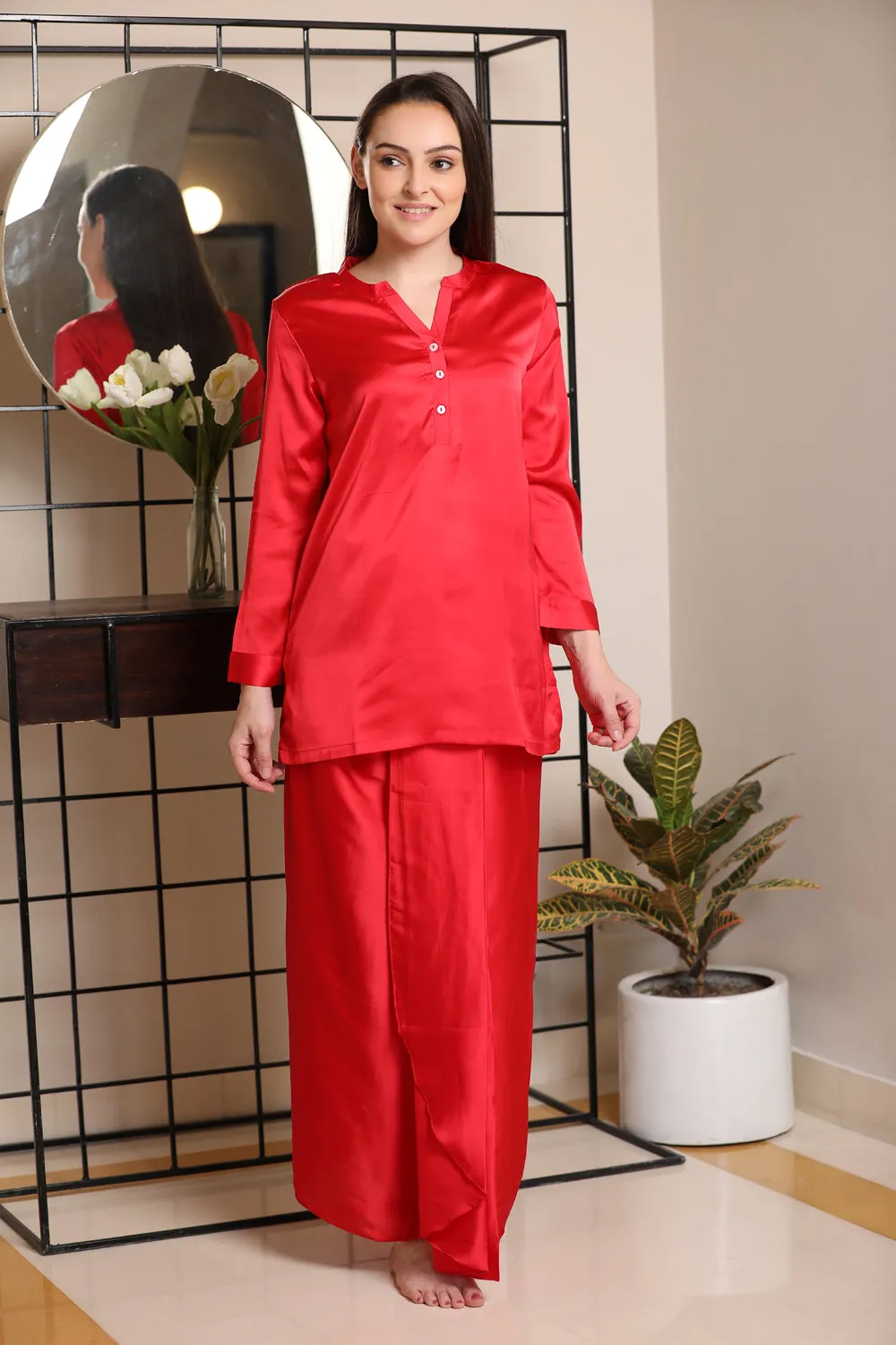 Classic Indian Lungi Kurta in Plain Satin