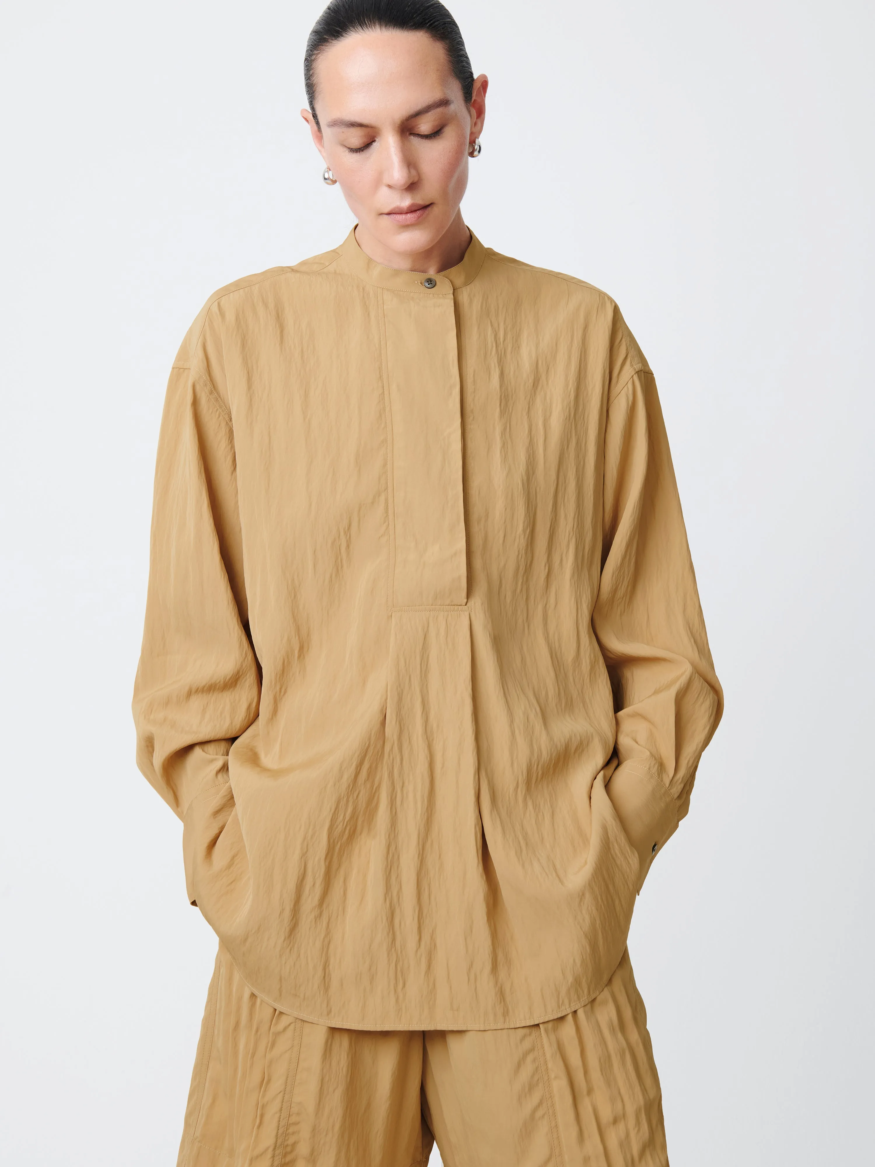 Frink Viscose Shirt in Sand