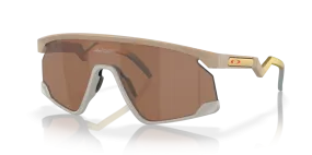 Oakley BXTR Patrick Mahomes II Collection Prizm Tungsten Lenses Matte Terrain Tan Frame