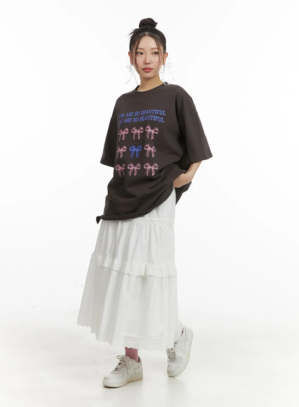 Oversized Ribbon Graphic Tee OM429