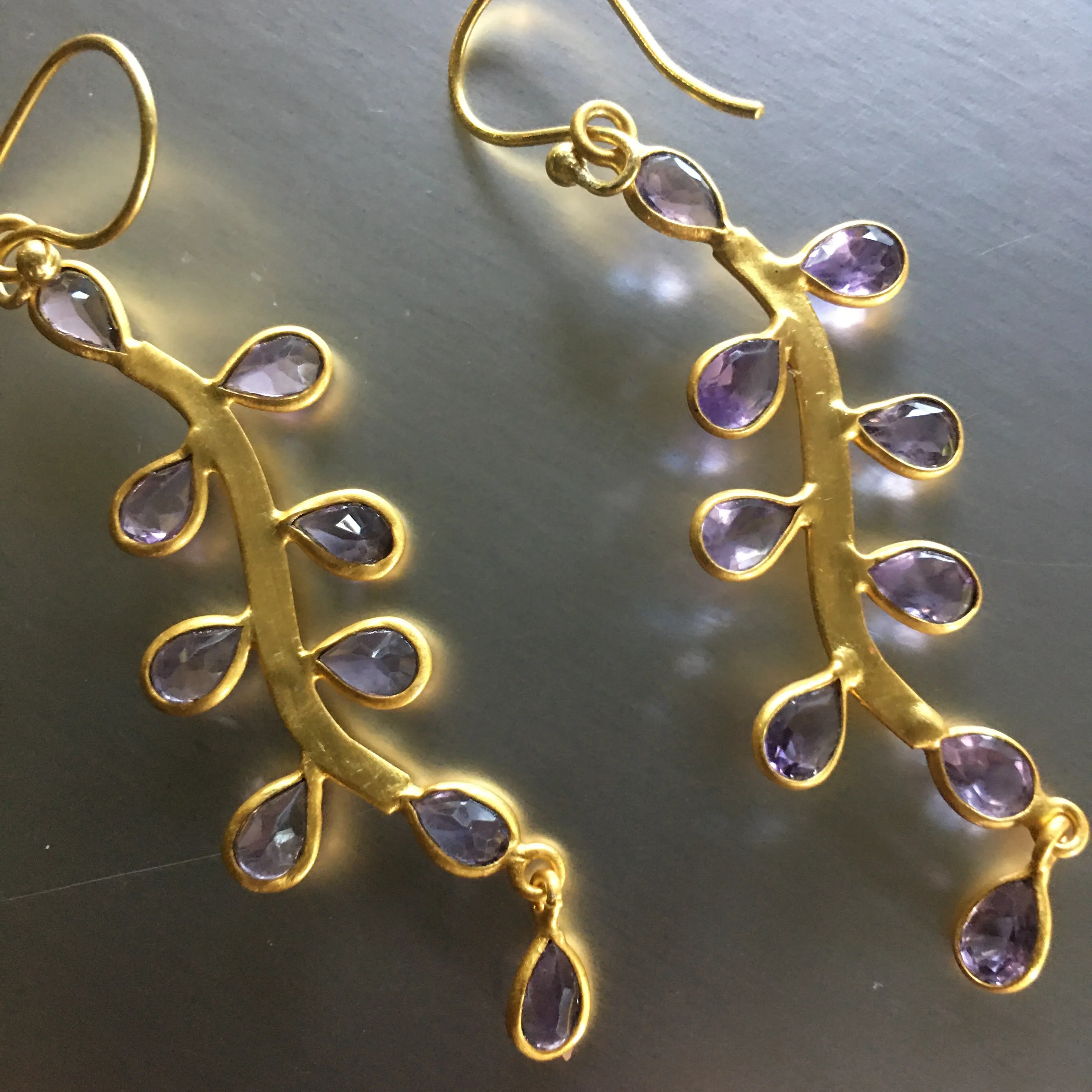 Sanya Earrings With Amethyst