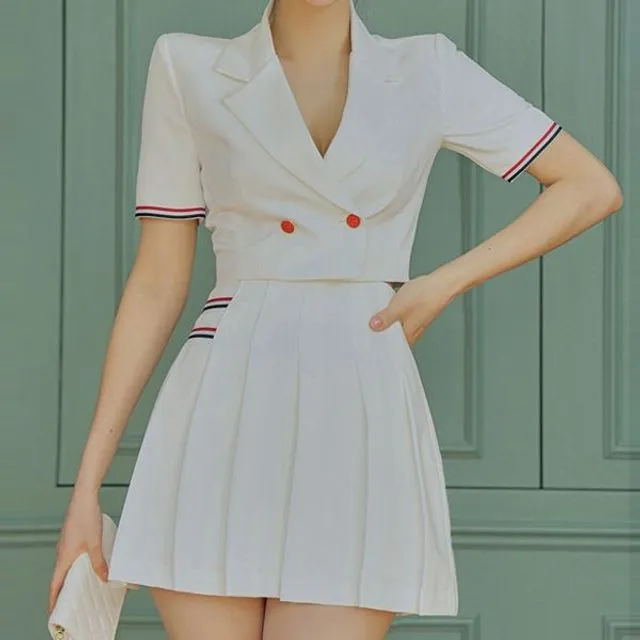 Set: Short-Sleeve Cropped Blazer   High Waist Pleated Mini A-Line Skirt EE24