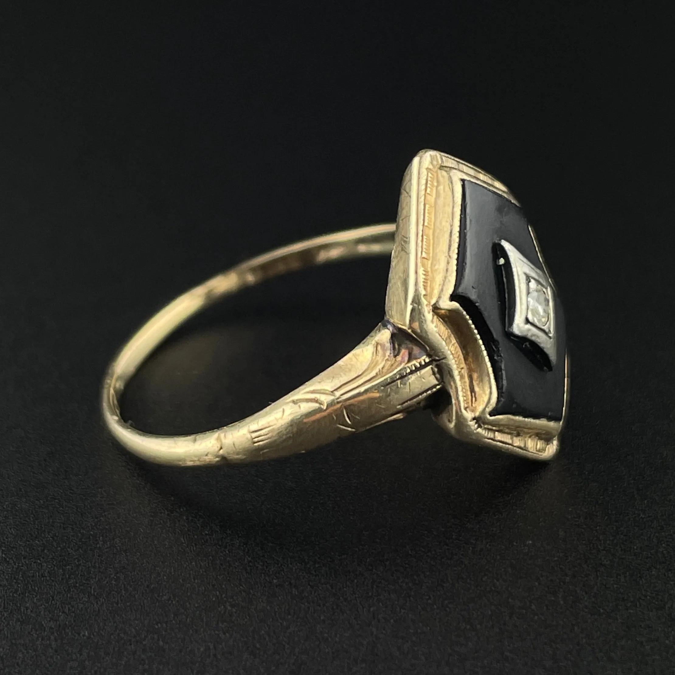 Vintage Art Deco 10K Gold Diamond Onyx Ring, Sz 8.5